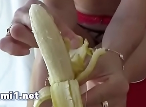 naomi cruch a brutal banana